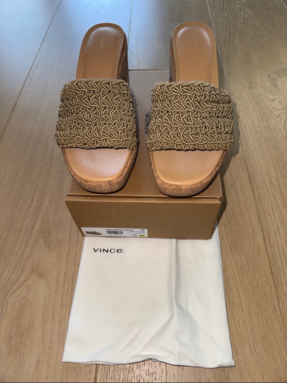 Vince! Nicki CLASSIC crochet cork platform slide wedge! Size 10!